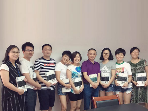 【堅(jiān)持成習(xí)慣，習(xí)慣成優(yōu)秀】——《智者的頓悟》讀書(shū)分享會(huì)